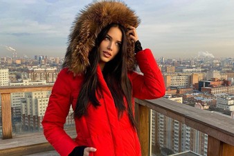 Анастасия Решетова купила электромобиль Илона Маска