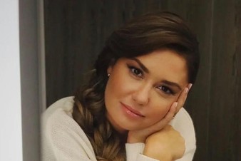 «Я уважаю жен»: Агата Муцениеце опровергла слухи о романе с режиссером