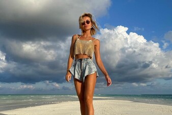 «Я не изнуряю себя диетами»: Полина Гагарина о критике своей фигуры
