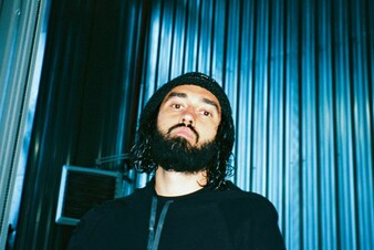 МОТ ушел из Black Star, Галустян превратился в Симбу, а DJ Smash показал семейные фото