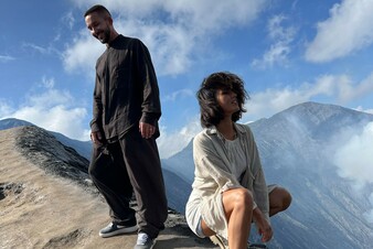Вулканы Явы и чёрные пляжи Исландии: клипы Zivert, Димы Билана и других звёзд, снятые в необычных локациях