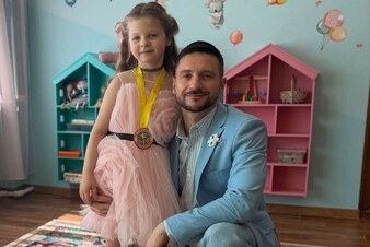 Сергей Лазарев трогательно поздравил дочь с 7-летием