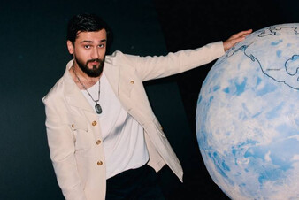 Твори добро! JONY провел благотворительный аукцион