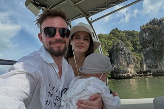 Вот оно счастье! Александр Петров опубликовал семейные фото из оптуска