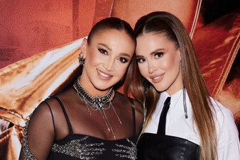 «Разрывает от любви»: Ольга Бузова эмоционально отреагировала на беременность сестры